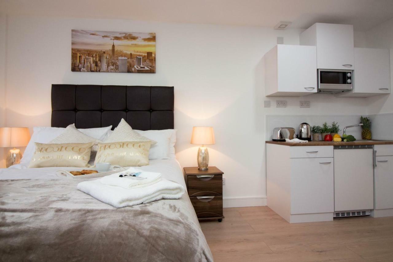 Trafalgar House Stoke-on-Trent Bagian luar foto