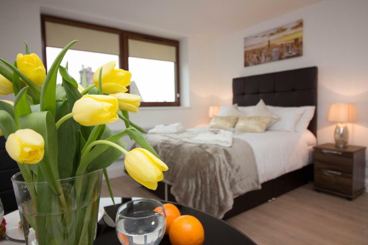 Trafalgar House Stoke-on-Trent Bagian luar foto