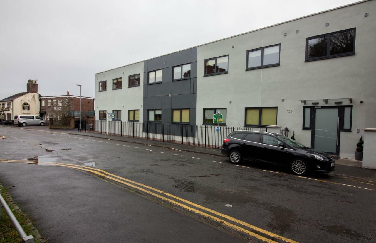 Trafalgar House Stoke-on-Trent Bagian luar foto