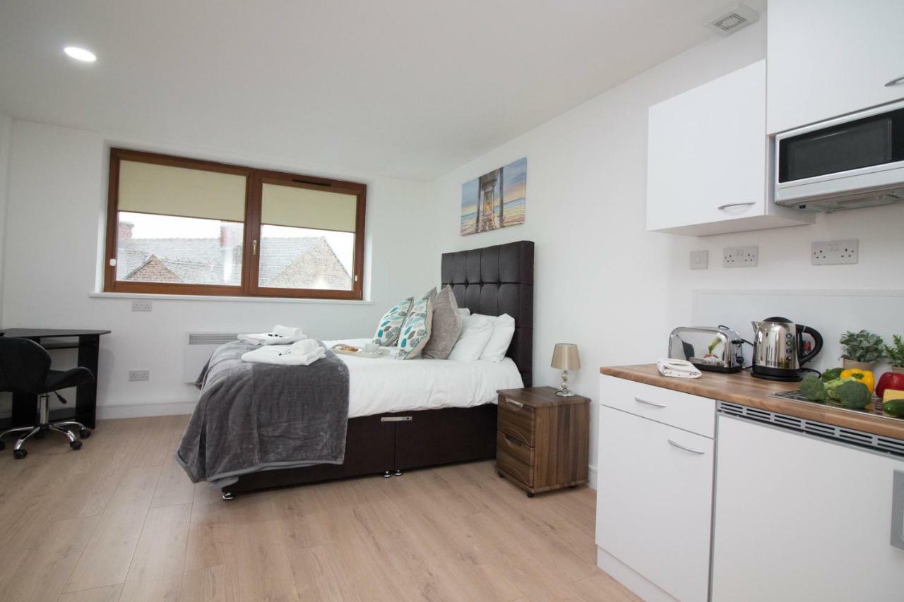 Trafalgar House Stoke-on-Trent Bagian luar foto