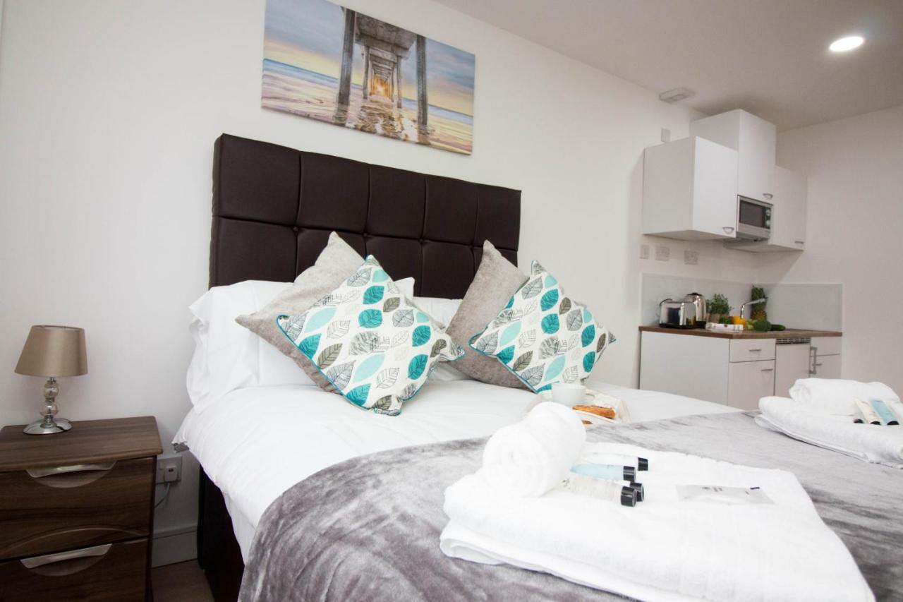 Trafalgar House Stoke-on-Trent Bagian luar foto