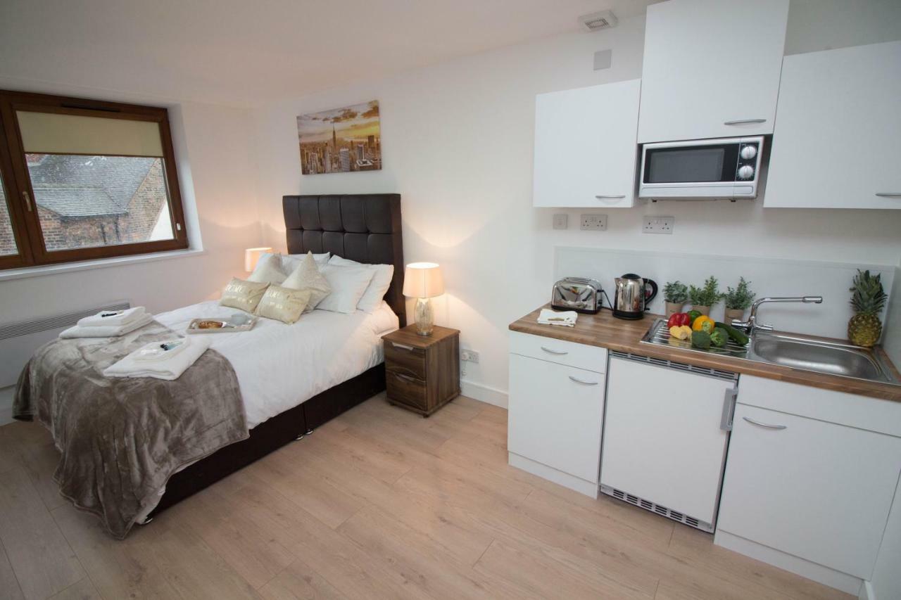 Trafalgar House Stoke-on-Trent Bagian luar foto