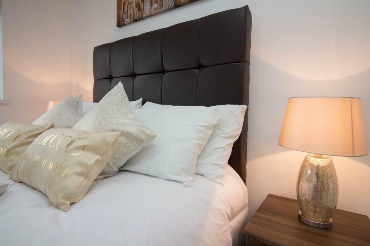 Trafalgar House Stoke-on-Trent Bagian luar foto