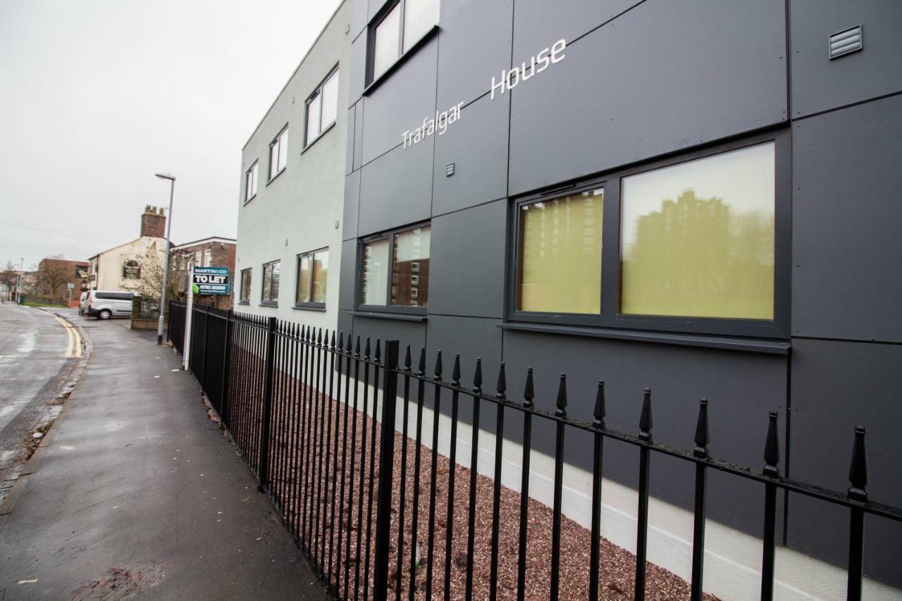 Trafalgar House Stoke-on-Trent Bagian luar foto