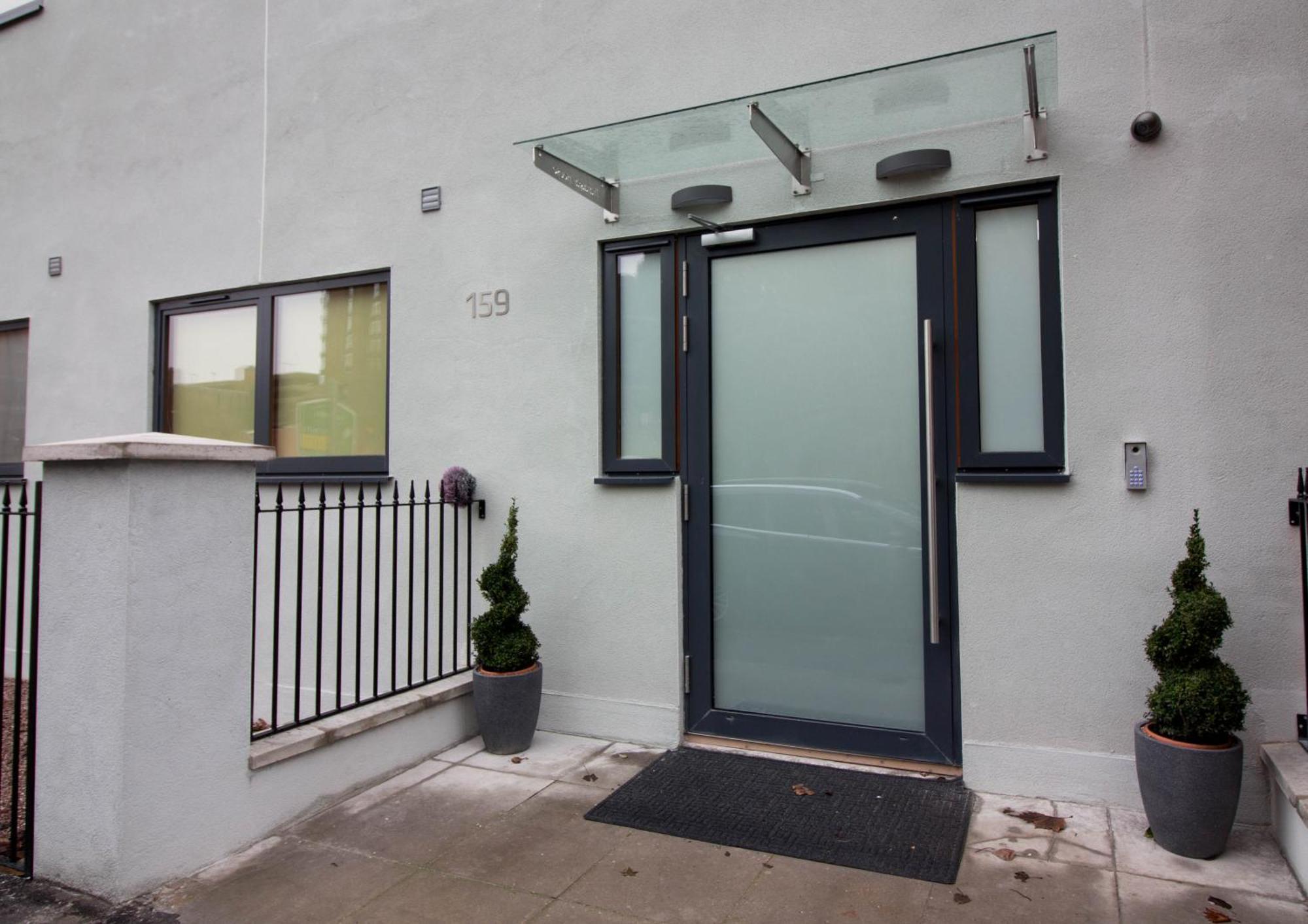 Trafalgar House Stoke-on-Trent Bagian luar foto