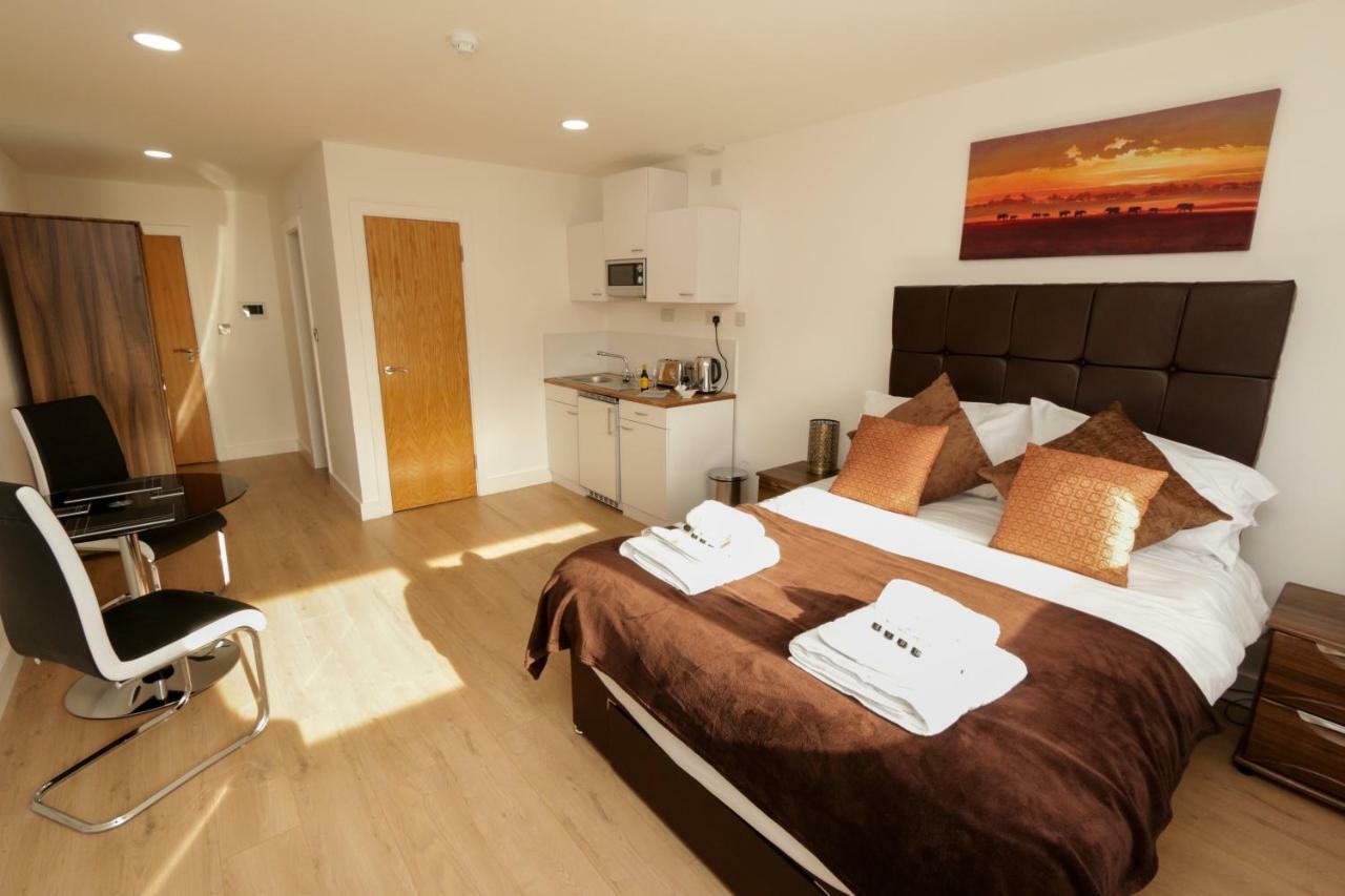 Trafalgar House Stoke-on-Trent Bagian luar foto